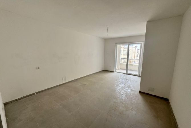 Shtepi me qera Apartament ne Tirane, 1+1, Mobilimi Bosh, pa mobiluar, Pagesa 650  Euro.