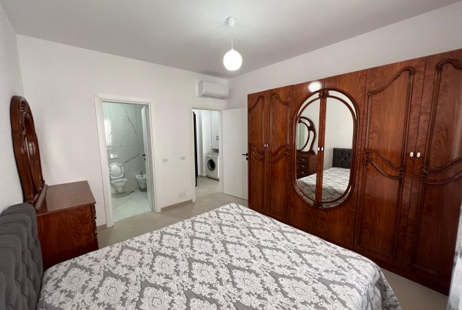 Shtepi me qera Apartament ne Tirane, 2+1, Mobilimi E mobiluar, Pagesa 600  Euro.