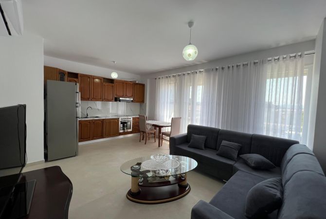 Shtepi me qera 2+1 ne Tirane - 600 Euro