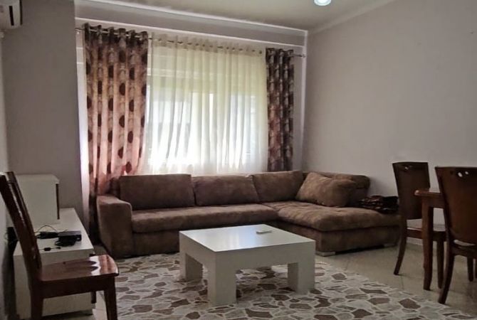 Shtepi me qera 1+1 ne Tirane - 350 Euro