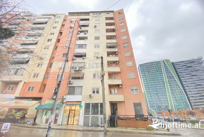 Ambient biznesi me qera 3+1 ne Tirane - 800 Euro
