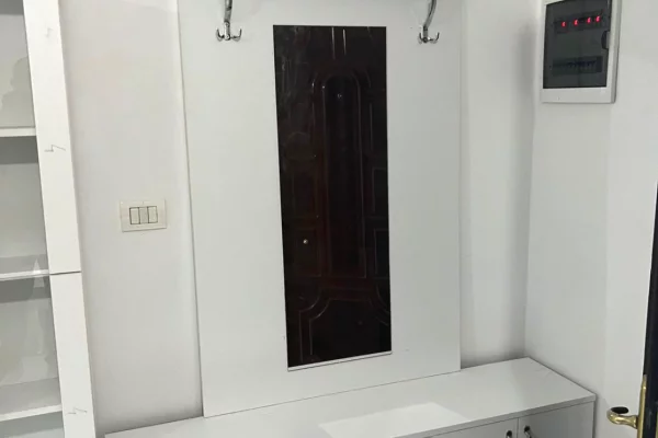 Shtepi me qera Apartament ne Tirane, 1+1, Mobilimi E mobiluar, Pagesa 450  Euro.