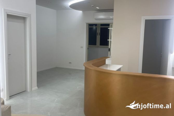 Ambient biznesi me qera 1+1 ne Tirane - 2,000 Euro