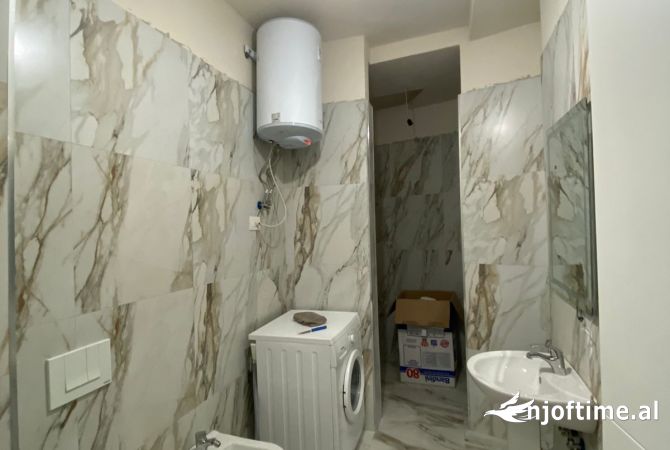 Shtepi me qera 2+1 ne Tirane - 500 Euro