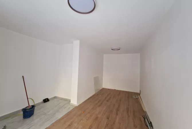 Ambient biznesi ne shitje 1+1 ne Tirane - 60,000 Euro