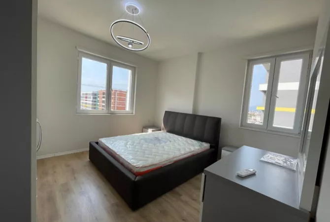 Shtepi me qera Apartament ne Tirane, 3+1, Mobilimi E mobiluar, Pagesa 550  Euro.