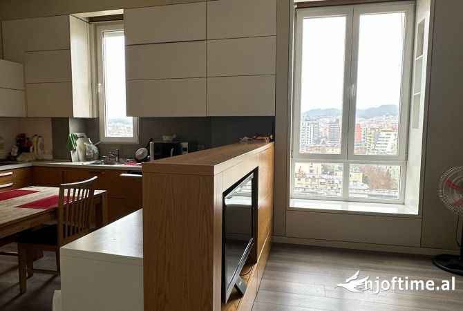 Shtepi ne shitje 1+1 ne Tirane - 160,000 Euro