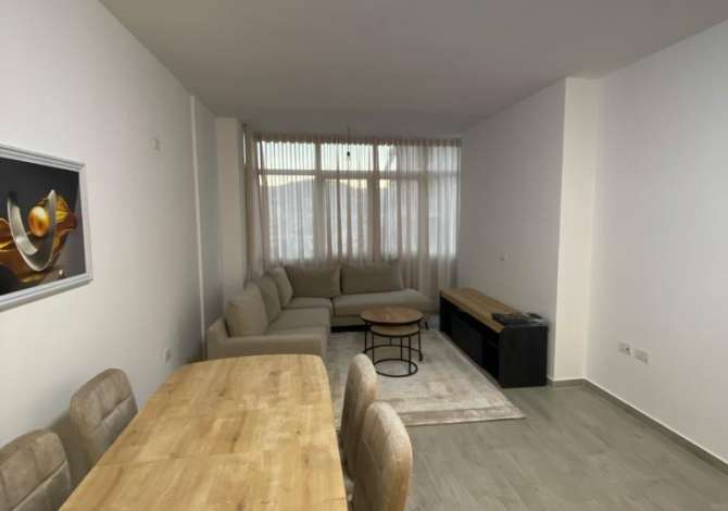 Shtepi me qera Apartament ne Tirane, 2+1, Mobilimi E mobiluar, Pagesa 450  Euro.