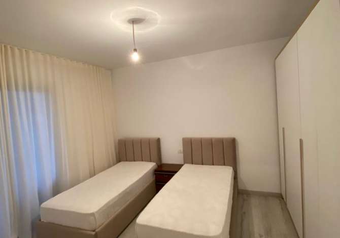 Shtepi me qera 2+1 ne Tirane - 450 Euro