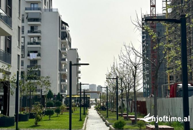 Business Property in Sale 1+1 in Tirana - 228,000 Euro