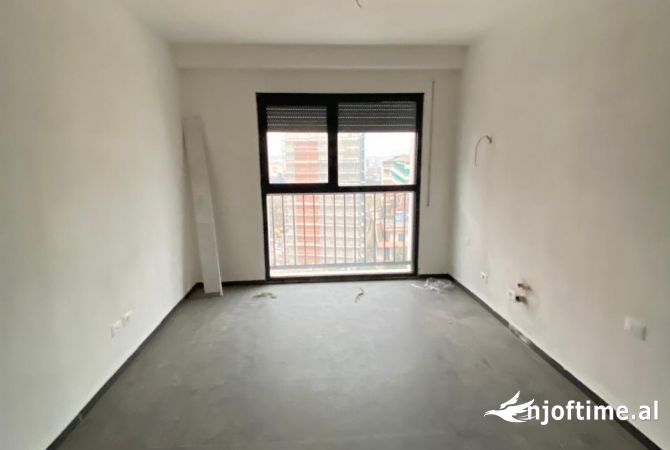 Shtepi me qera 1+1 ne Tirane - 380 Euro
