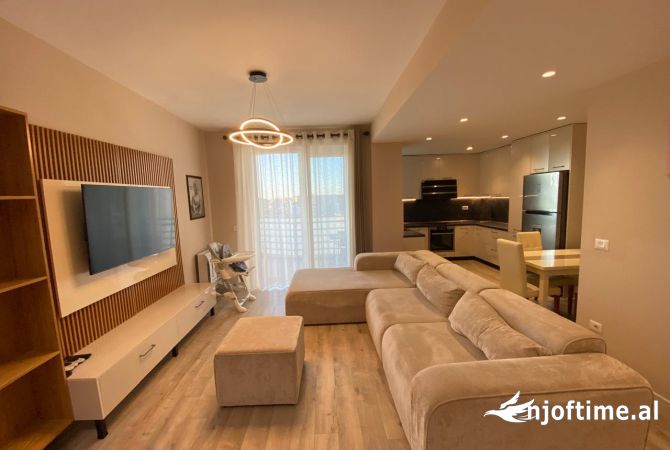 Shtepi me qera 2+1 ne Tirane - 850 Euro