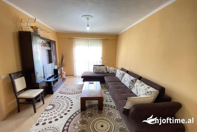 Shtepi ne shitje 2+1 ne Tirane - 95,000 Euro