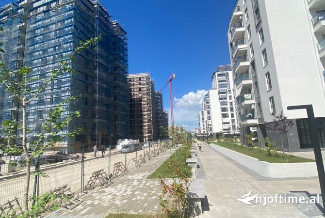 Ambient biznesi ne shitje 4+1 ne Tirane - 20,000 Euro