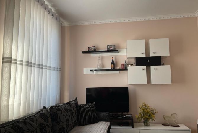 Shtepi ne shitje 2+1 ne Tirane - 130,000 Euro