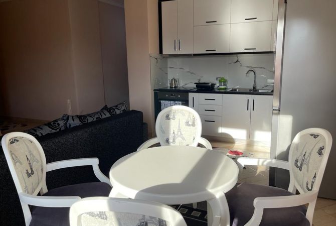 Shtepi ne shitje 2+1 ne Tirane - 130,000 Euro