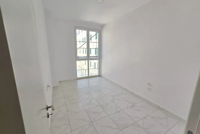 Casa in affitto 3+1 a Tirana - 1,000 Euro