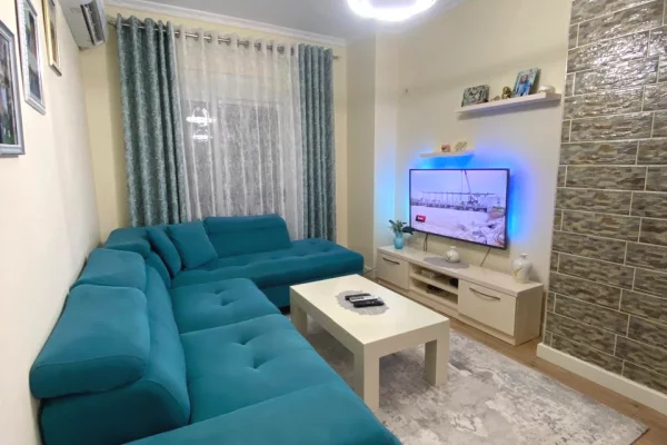Shtepi me qera 1+1 ne Tirane - 430 Euro