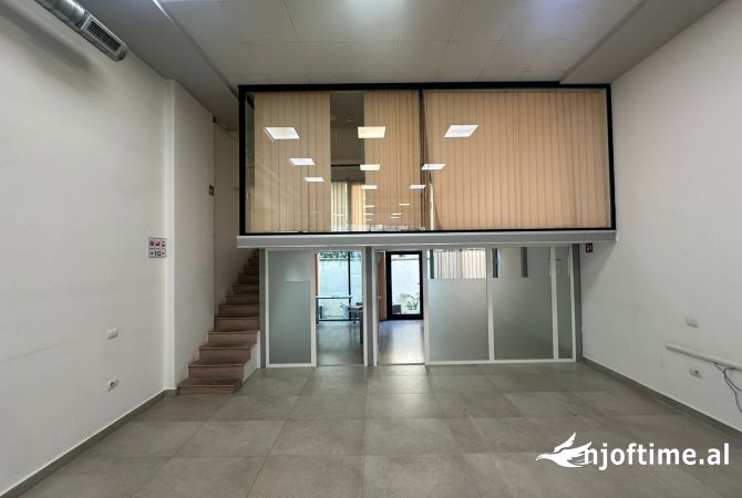 🆕 AMBJENT BIZNESI ME QERA NE KOMUNEN E PARISIT