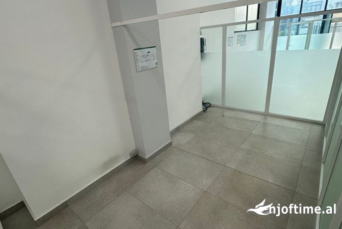 🆕 AMBJENT BIZNESI ME QERA NE KOMUNEN E PARISIT