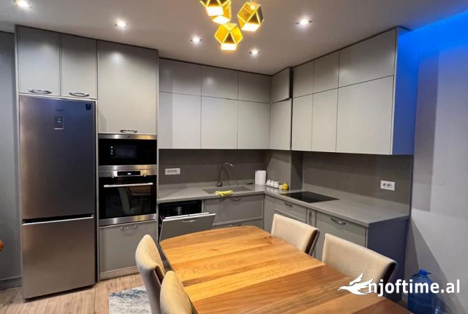 Shtepi me qera 2+1 ne Tirane - 600 Euro