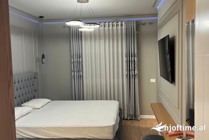 Shtepi me qera Apartament ne Tirane, 2+1, Mobilimi E mobiluar, Pagesa 600  Euro.