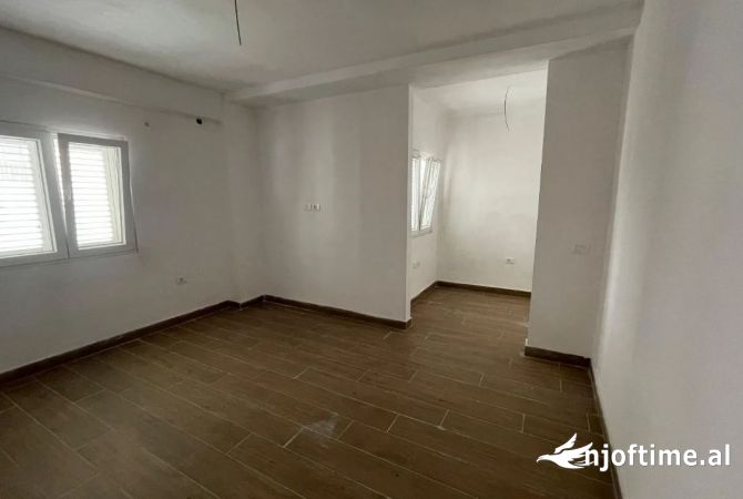Apartment for sale in Tirana 1+1, Emty