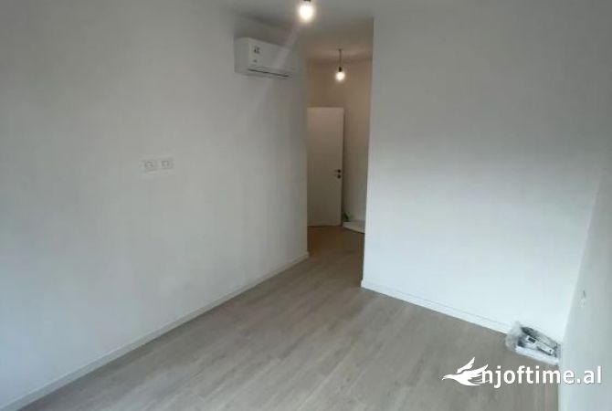 🆕 AMBJENT BIZNESI 2+1+2 ME QERA NE RRUGEN E KAVAJES 🆕