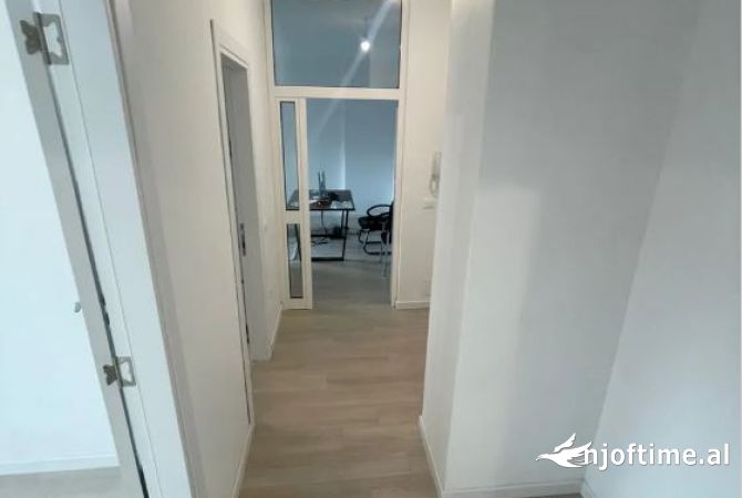 🆕 AMBJENT BIZNESI 2+1+2 ME QERA NE RRUGEN E KAVAJES 🆕