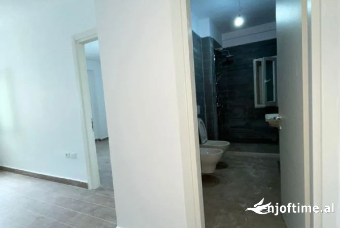 Shtepi ne shitje 1+1 ne Tirane - 75,000 Euro
