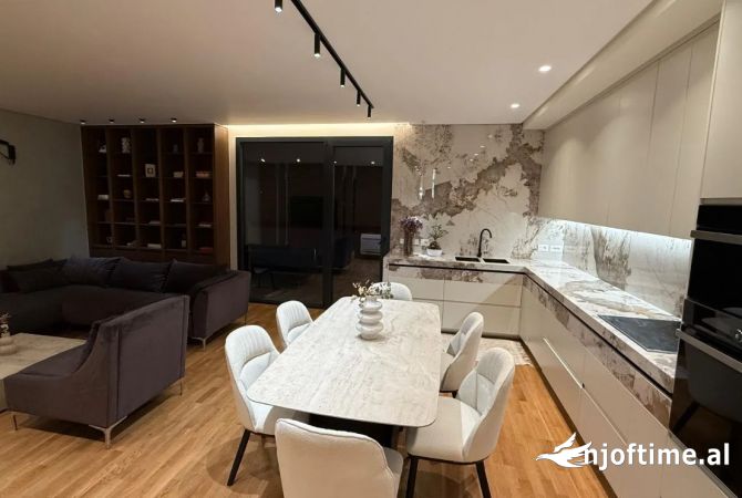 Shtepi ne shitje 3+1 ne Tirane - 416,000 Euro