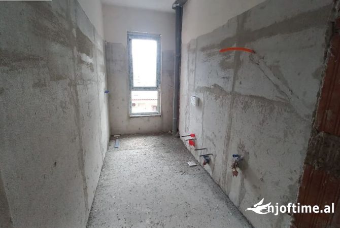 Shtepi ne shitje 2+1 ne Tirane - 103,800 Euro