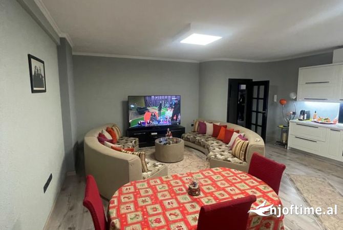 Shtepi ne shitje 3+1 ne Tirane - 195,000 Euro