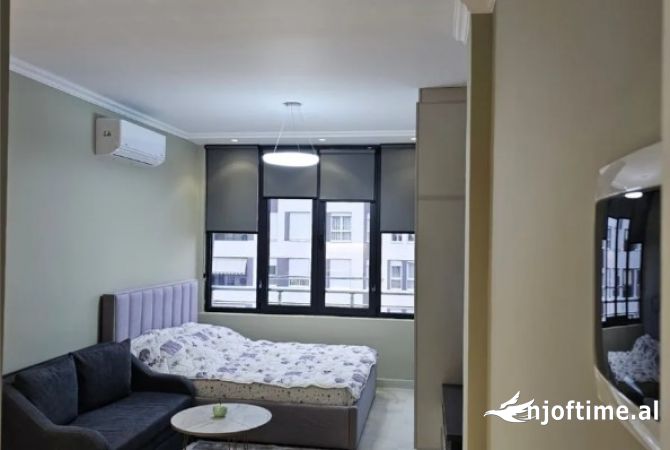 Shtepi me qera Garsoniere ne Tirane - 370 Euro