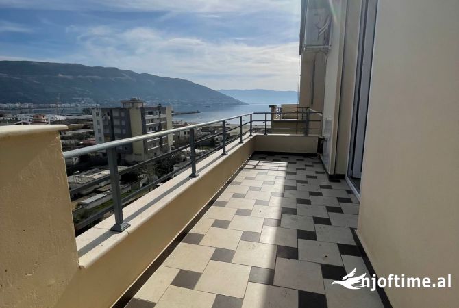Shtepi ne shitje Apartament ne Vlore, 2+1, Mobilimi E mobiluar, Pagesa 170,000  Euro.