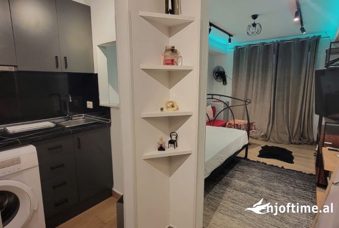 Shtepi me qera Apartament ne Tirane, Garsoniere, Mobilimi E mobiluar, Pagesa 35,000  Leke.