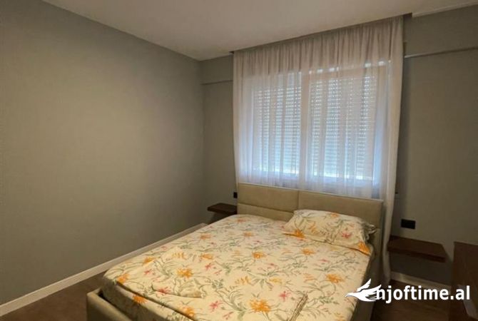 Shtepi me qera Apartament ne Tirane, 1+1, Mobilimi E mobiluar, Pagesa 600  Euro.