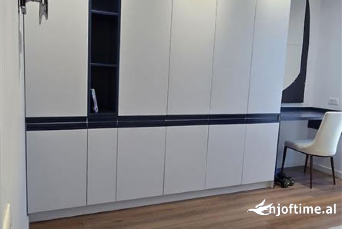 Shtepi me qera 1+1 ne Tirane - 860 Euro