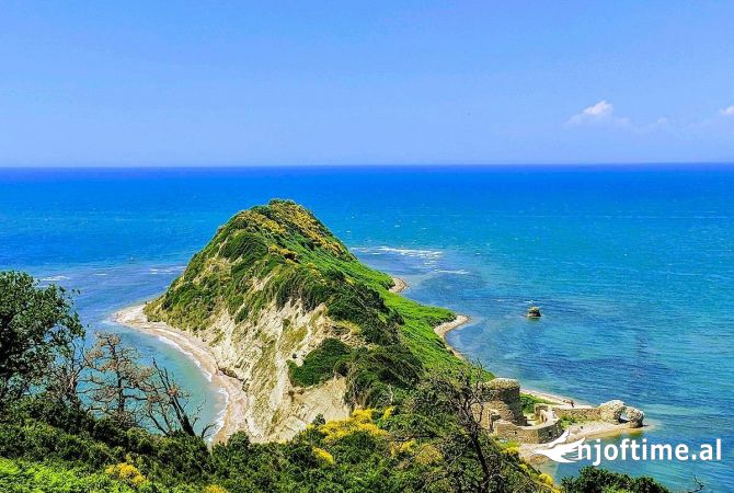 Truall ose Toke  ne Durres - 8,820,000 Euro