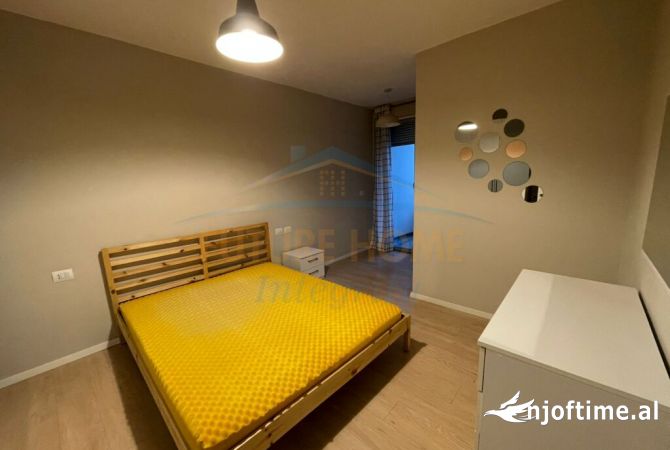 Shtepi me qera Apartament ne Tirane, 1+1, Mobilimi E mobiluar, Pagesa 550  Euro.