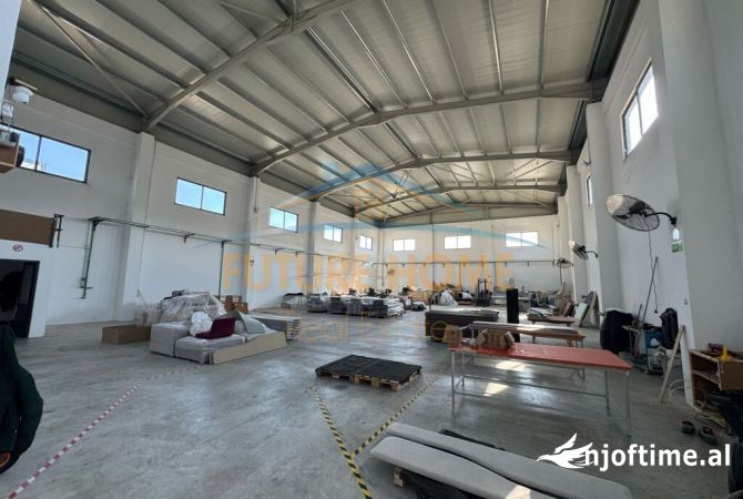 Ambient biznesi me qera 3+1 ne Tirane - 3,000 Euro