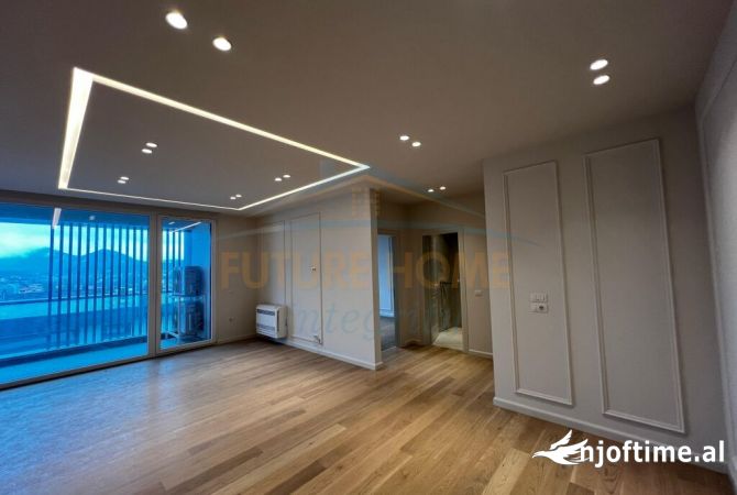 Shtepi ne shitje Apartament ne Tirane, 3+1, Mobilimi Bosh, pa mobiluar, Pagesa 390,000  Euro.