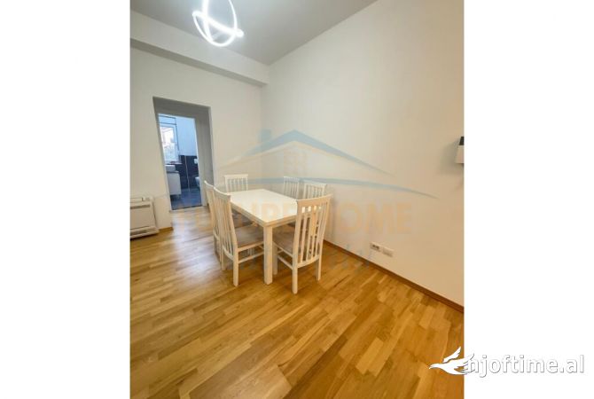 Shtepi me qera 1+1 ne Tirane - 600 Euro