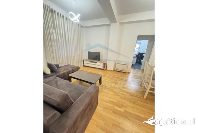 Shtepi me qera 1+1 ne Tirane - 600 Euro