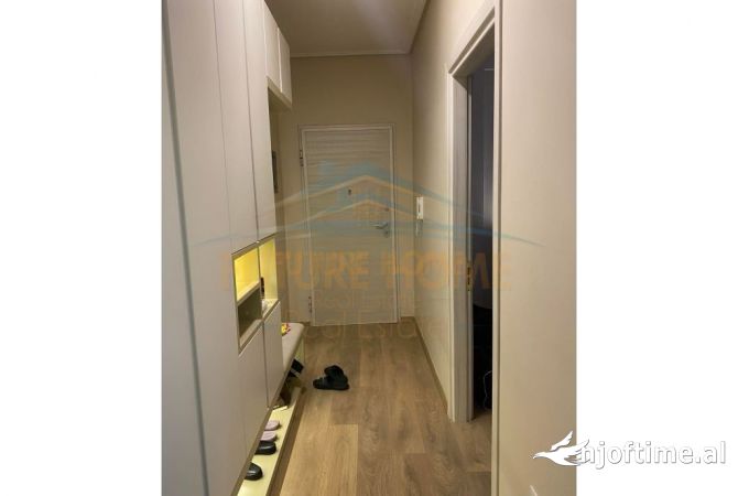 Shtepi ne shitje Apartament ne Tirane, 1+1, Mobilimi E mobiluar, Pagesa 155,000  Euro.