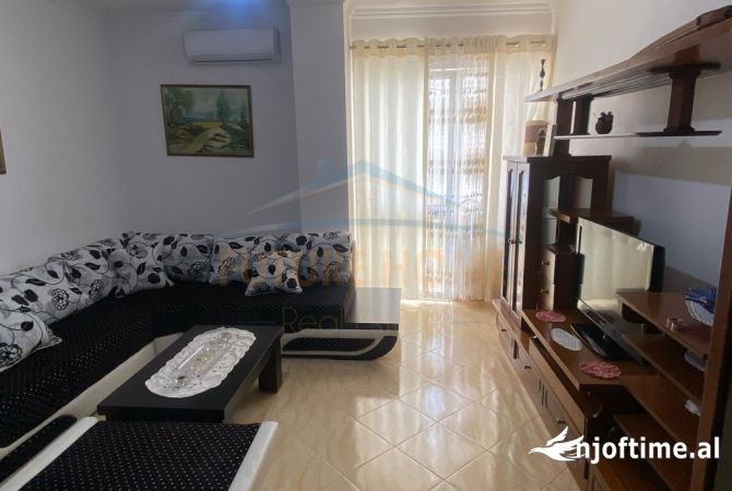 Shtepi me qera 1+1 ne Tirane - 400 Euro