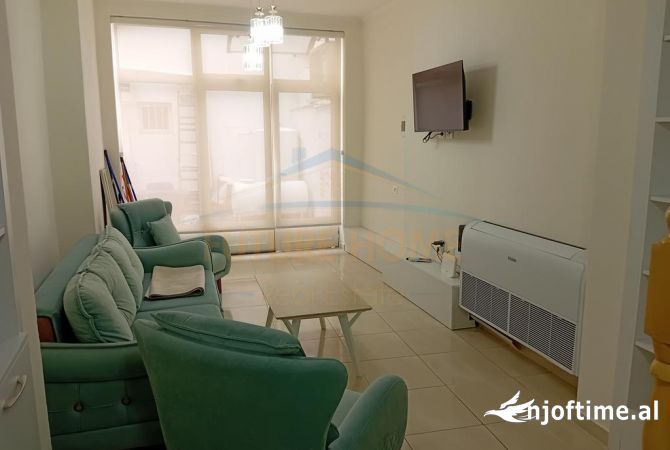 Shtepi me qera 2+1 ne Tirane - 600 Euro