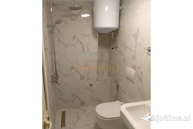 Shtepi me qera Duplex(shtepi me 2 kate) ne Tirane, 2+1, Mobilimi E mobiluar, Pagesa 600  Euro.