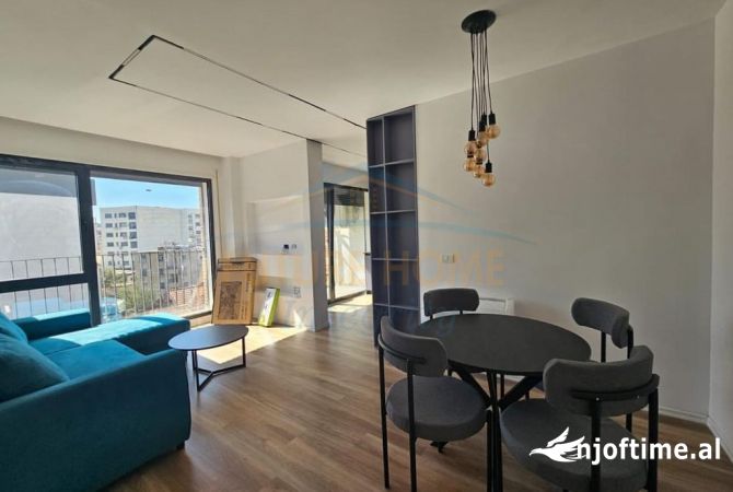 Shtepi me qera Apartament ne Tirane, 2+1, Mobilimi E mobiluar, Pagesa 750  Euro.