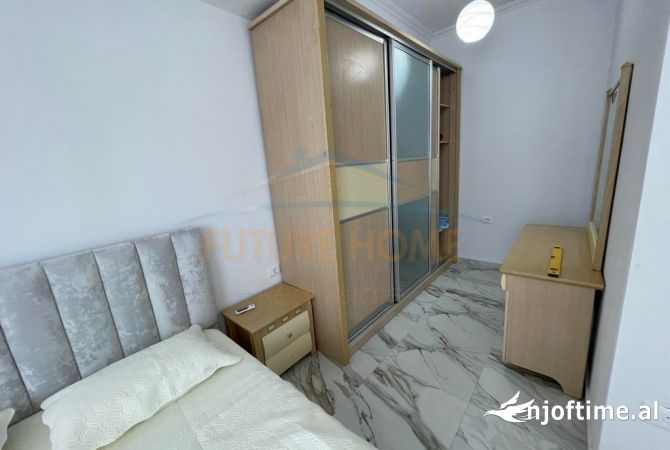 Shtepi me qera Apartament ne Tirane, 2+1, Mobilimi E mobiluar, Pagesa 850  Euro.